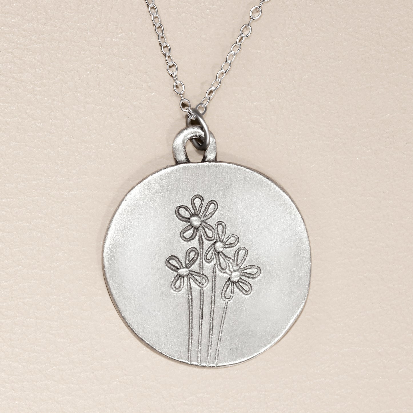 Bunch of Daisies Necklace (Pewter)