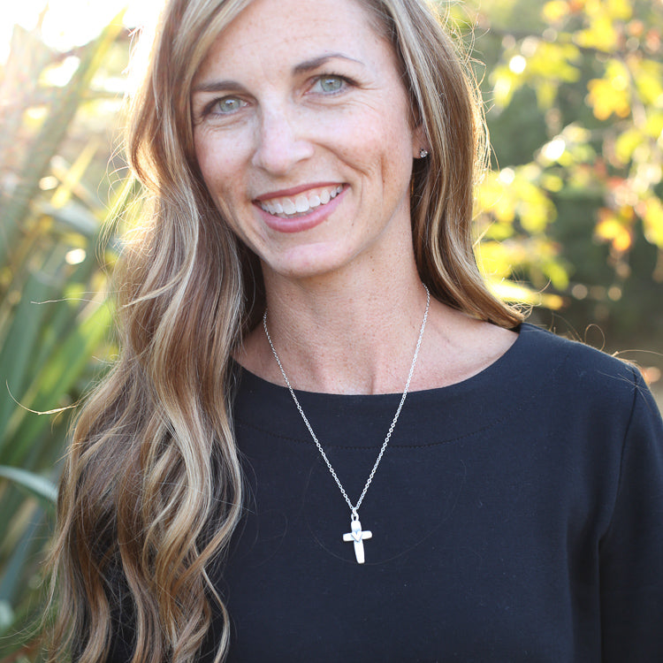 Cross of Faith Necklace (Silver Plated)