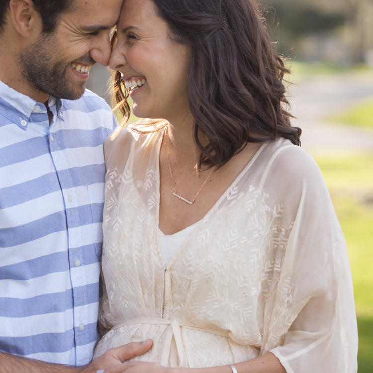 Cross Bar Necklace (10K Solid Gold)