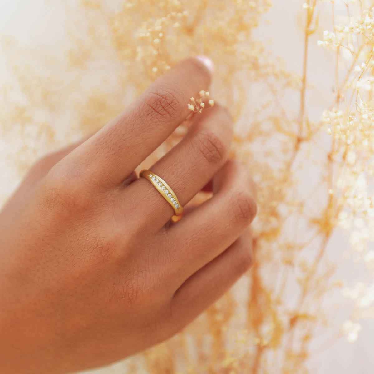 Passage Ring (14K Solid Gold)