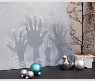 DIY to celebrate family! {hand-prints winter wonderland}