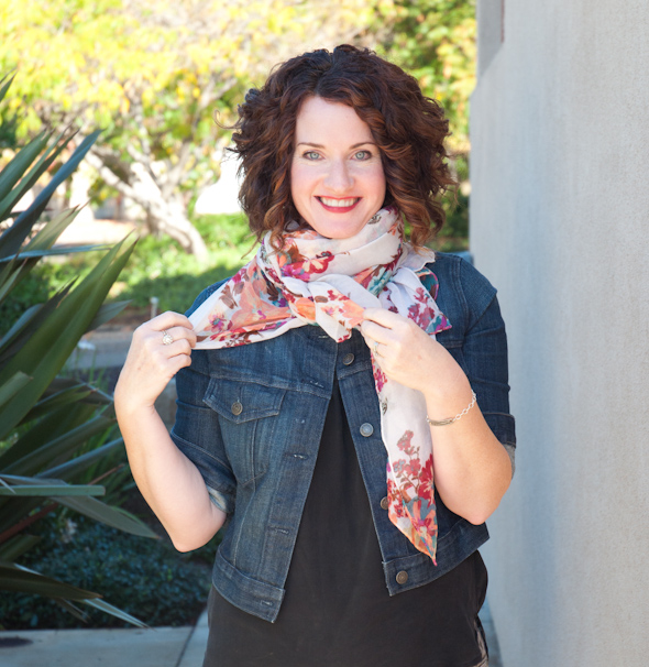 messy scarf expert or How do you tie your scarf ? - Lisa Leonard ...