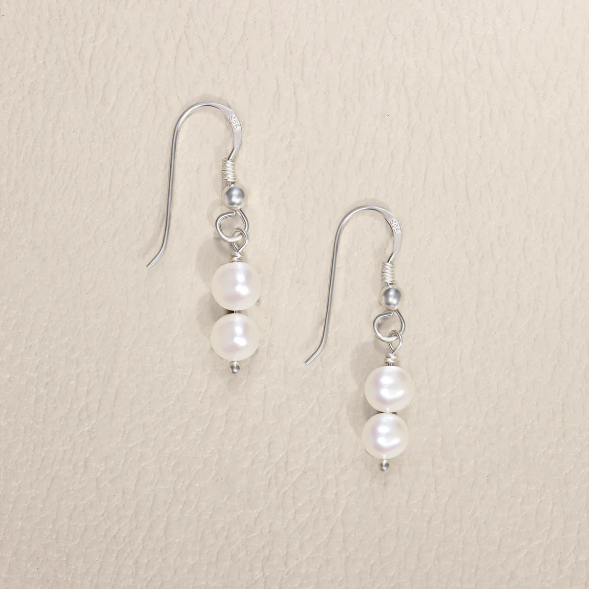 Essential Pearl Earrings (Sterling Silver)