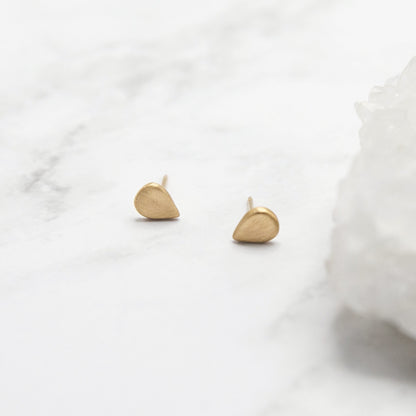 Raindrop Stud Earrings (14K Solid Gold)