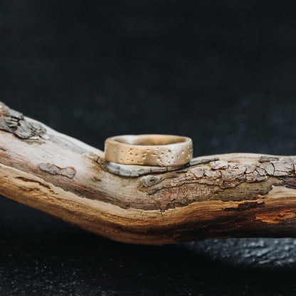 Withstand Stacking Ring (10K Solid Gold)