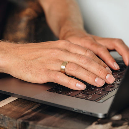 Collide with the Sky Ring (Smooth 10K Solid Gold)