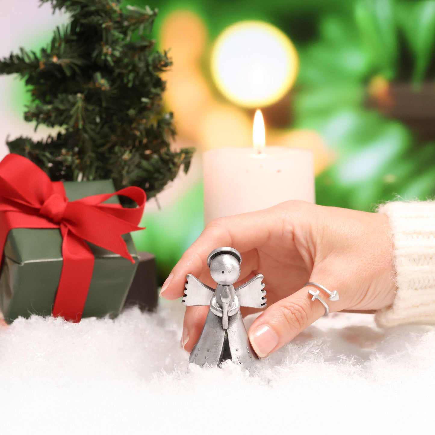 Angel Aglow (Pewter)