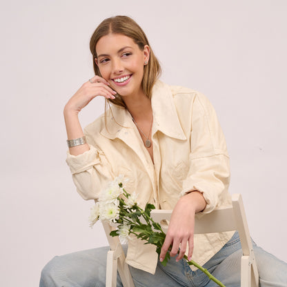 Dainty Daisy Stud Earrings (Sterling Silver)