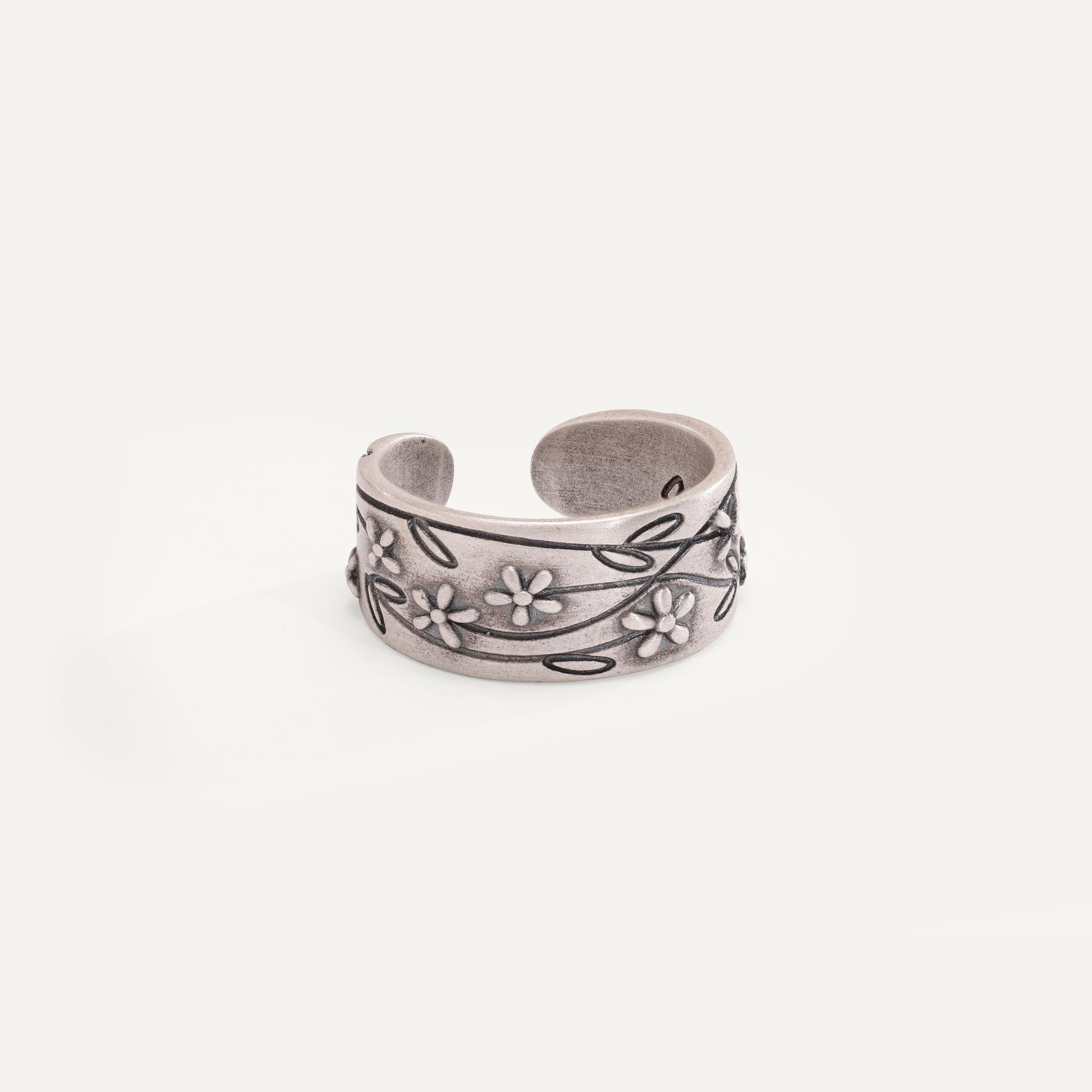 Vintage Botanicals Adjustable Ring (Sterling Silver) - Lisa Leonard Designs