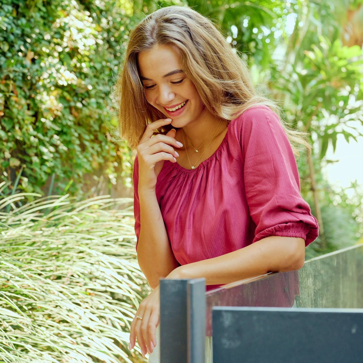 You are a Light Diamond Solitaire Pendant Necklace 0.5ct (14K Solid Gold)