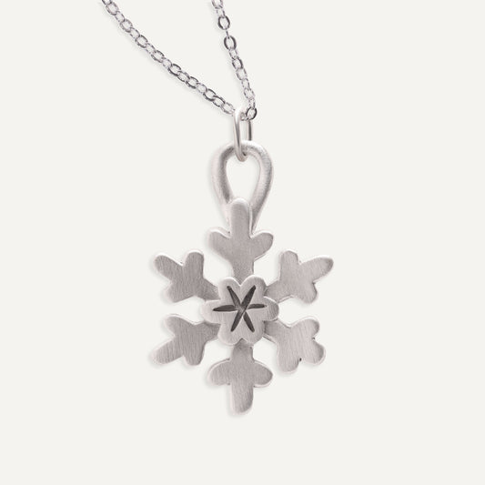Snow Flurry Necklace (Pewter)