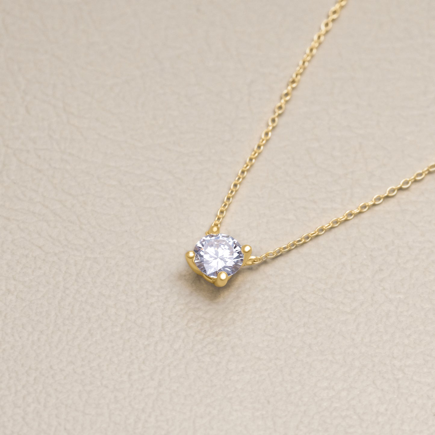 You are a Light Diamond Solitaire Pendant Necklace 0.75ct (14K Solid Gold)