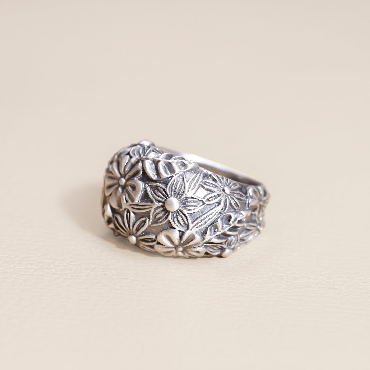 Vintage Florals Statement Ring  (Sterling Silver)