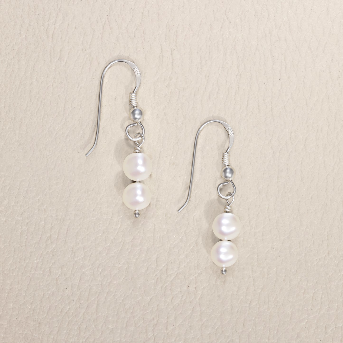 Essential Pearl Earrings (Sterling Silver)