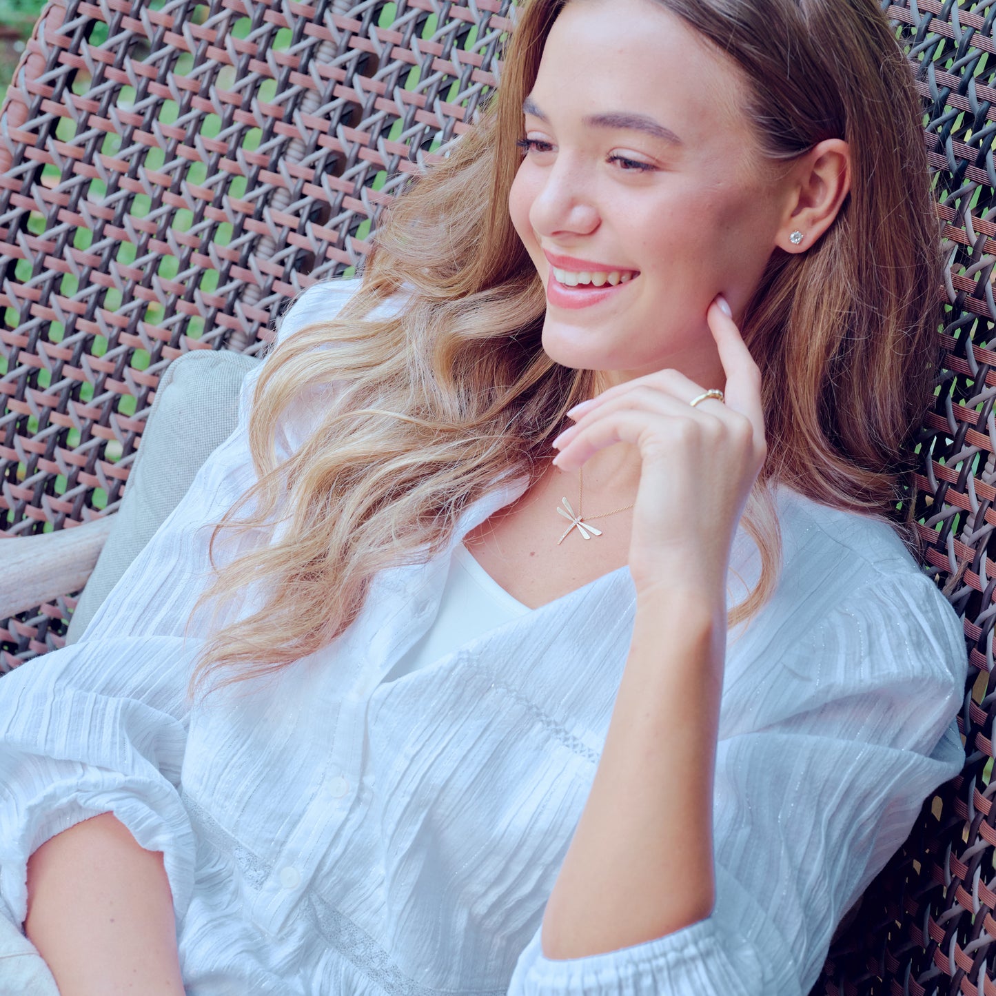 You are a Light Round Diamond Stud Earrings 1.5ct (14K Solid Gold)