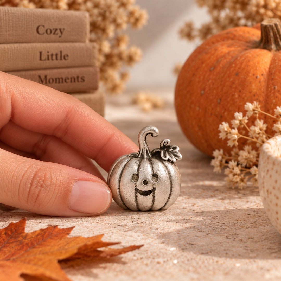 Penelope Pumpkin (Pewter)