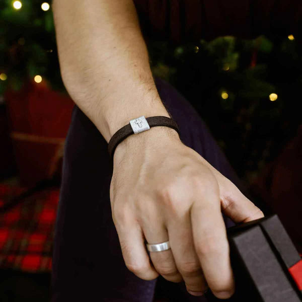 Equitable Leather Cross Bracelet (Dark Brown)