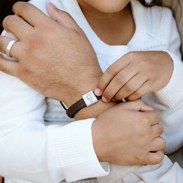 Equitable Leather Cross Bracelet (Dark Brown)