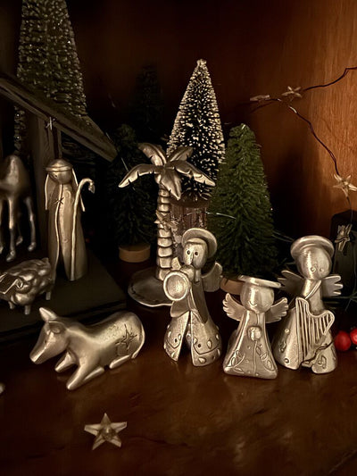 Angel with Harp Nativity Figurine customer photo