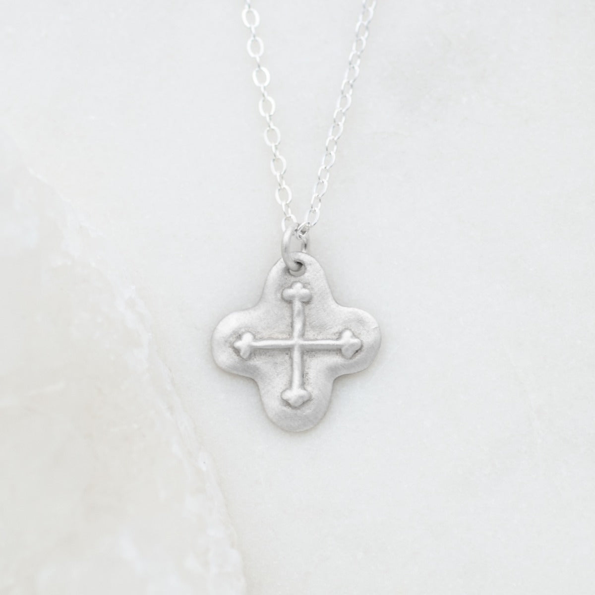 Shining Light Cross Necklace (Sterling Silver)