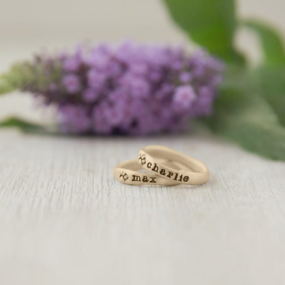 Furry Footprint Stacking Ring (14K Solid Gold)