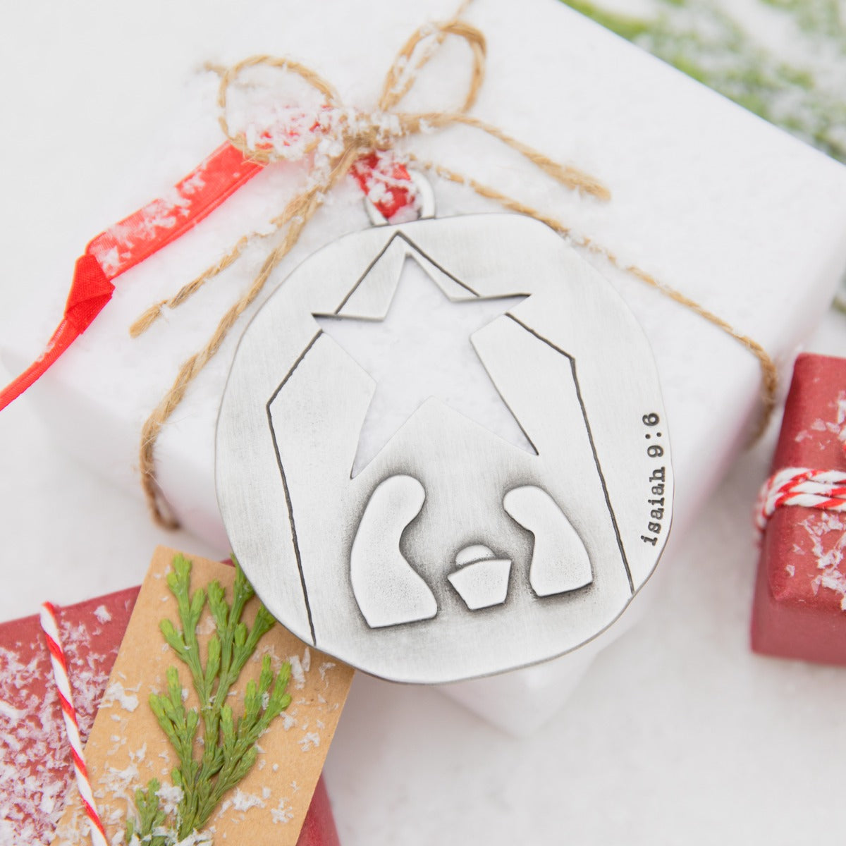 Nativity Ornament (Pewter)