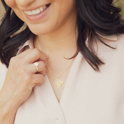 Shining Light Cross Necklace (14K Solid Gold)