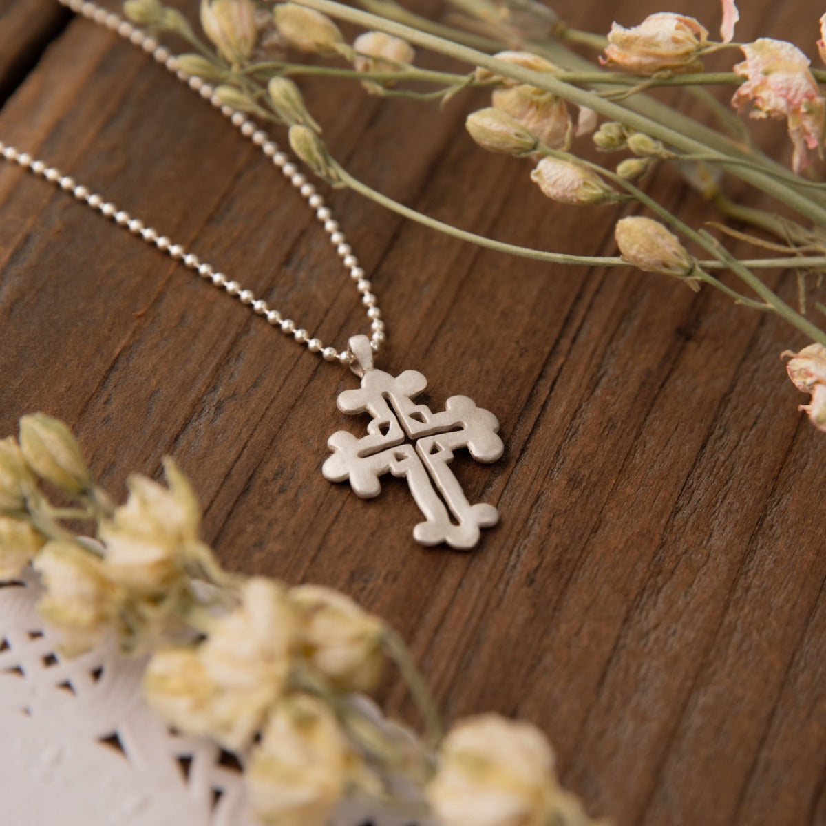 Work of Art Cross Necklace (Sterling Silver)