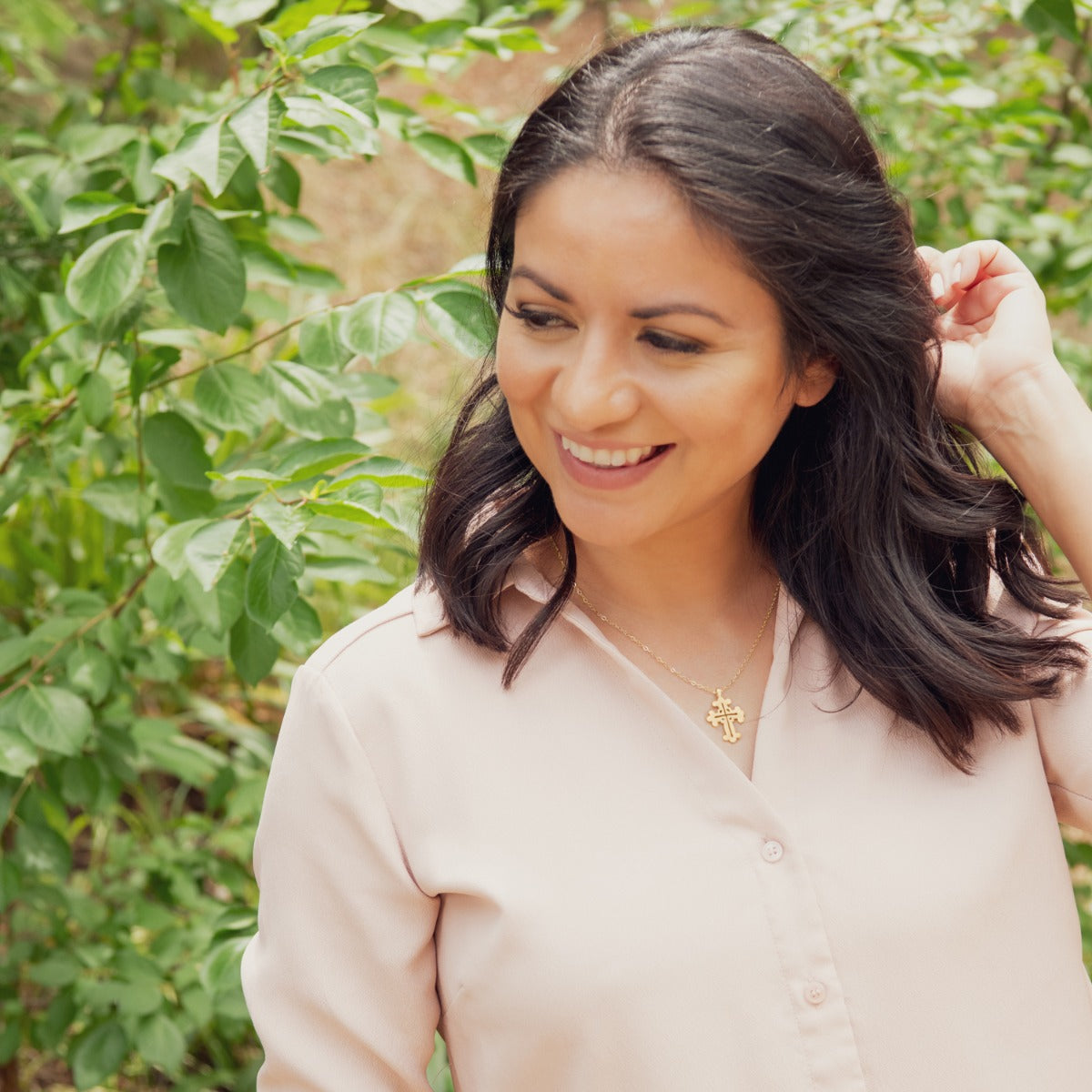 Work of Art Cross Necklace (10K Solid Gold)