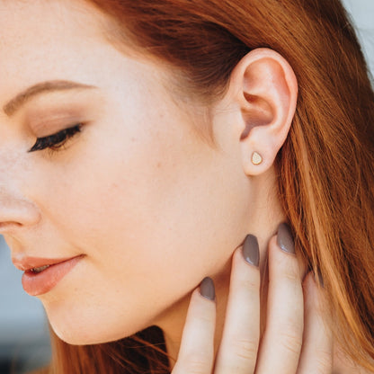 Raindrop Stud Earrings (14K Solid Gold)