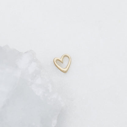 Love Grows 1/4" Tiny Heart charm (10K Solid Gold)