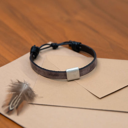 Equitable Bracelet (Brown)