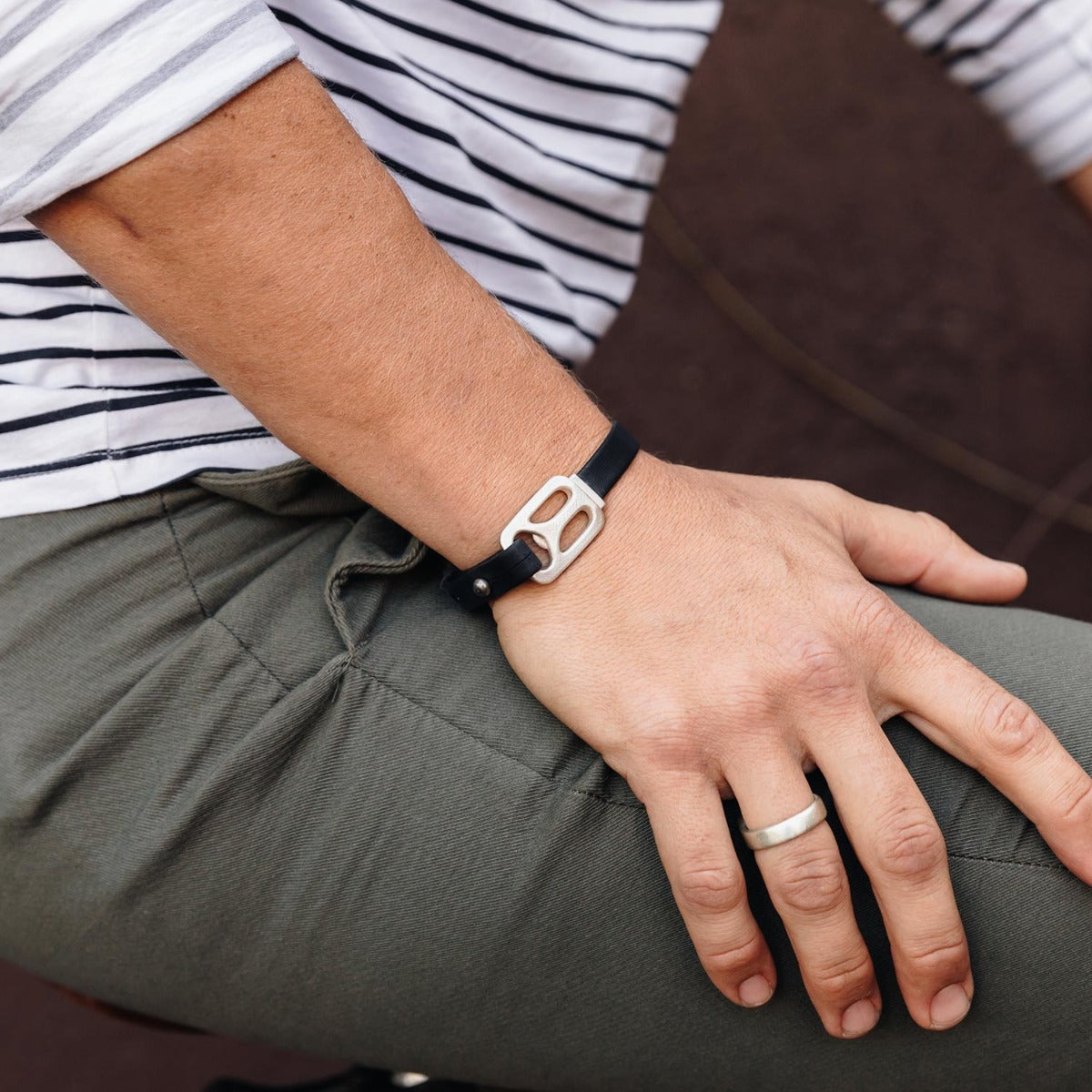 Cadence Bracelet (Black)