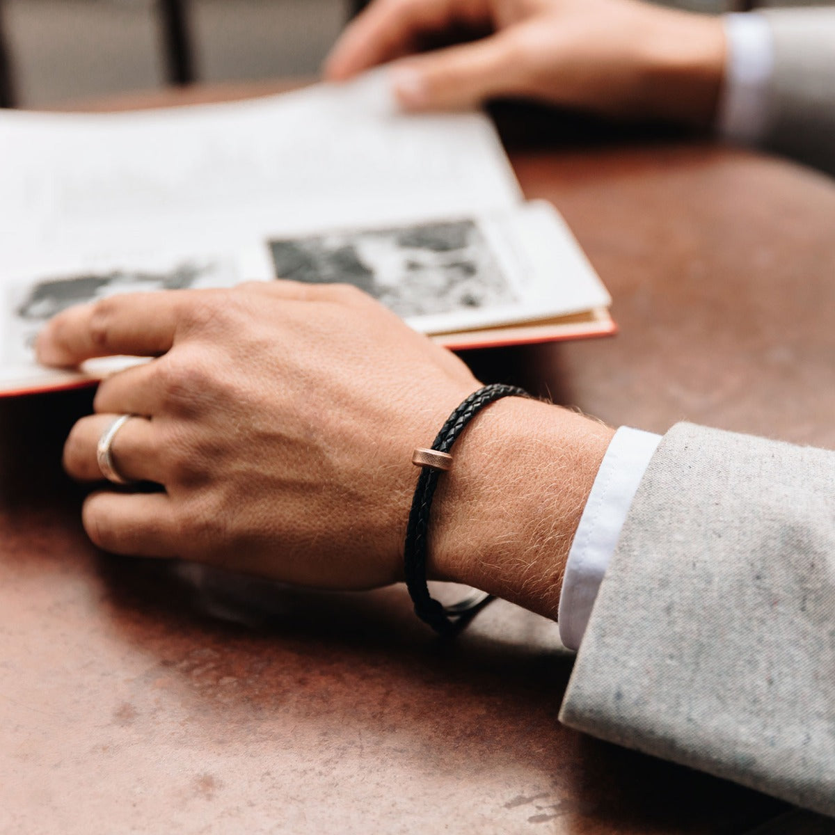 Grapple Bracelet (Black)