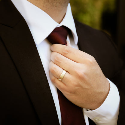 Summit Ring (10K Solid Gold)