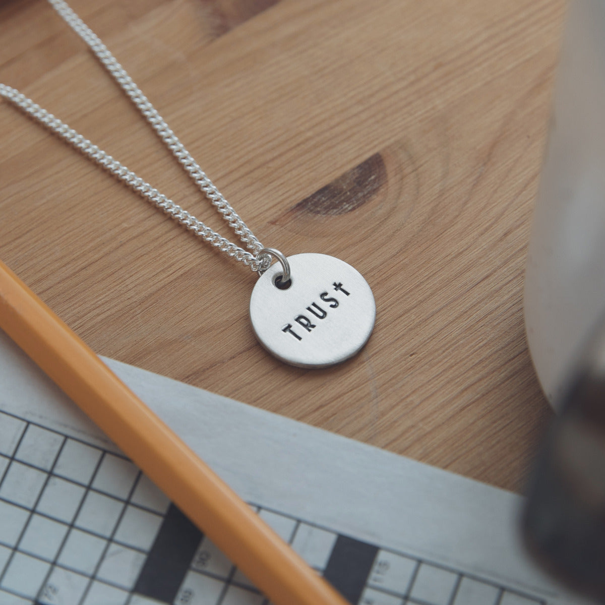 Trust Disc Pendant Necklace (Sterling Silver)