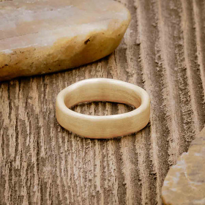 Summit Ring (10K Solid Gold)