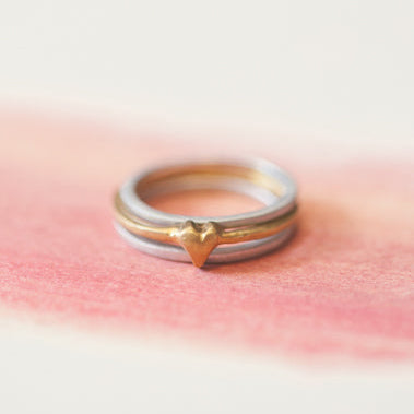 Sweet Love Ring - One Heart (10K Solid Gold)