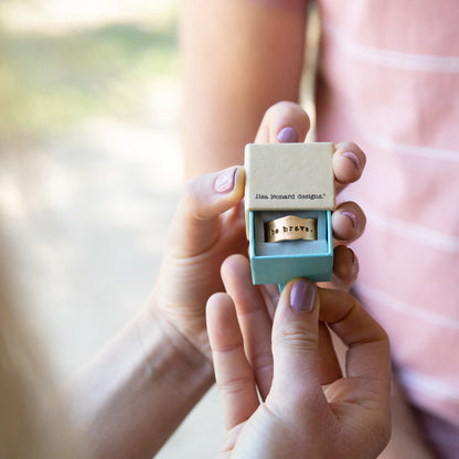 Very Fine Line Ring (14K Solid Gold)